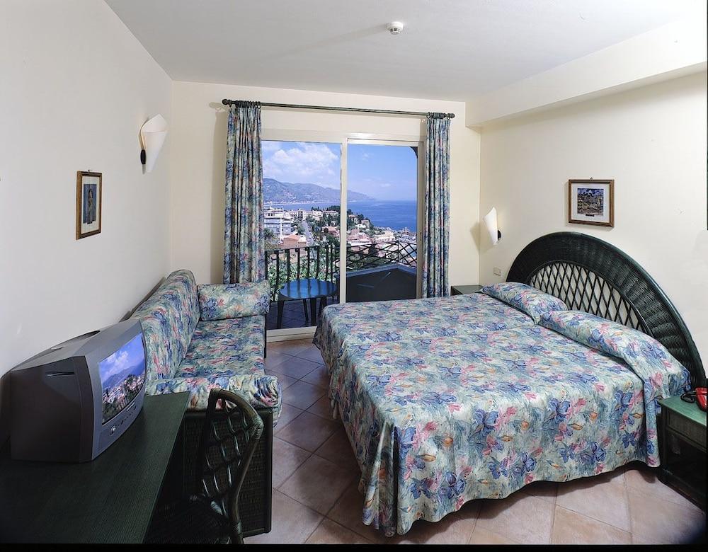 Hotel Villa Bianca Resort Taormina Exterior foto